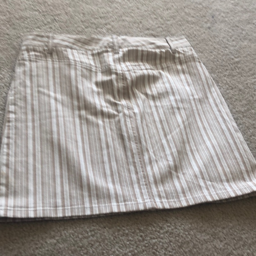 Mini skirt - Picture 3 of 3